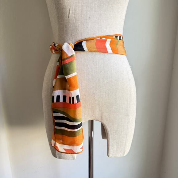 Vintage 100% Silk Scarf Abstract Print Orange Green Black Made in Japan - Picture 2 of 6